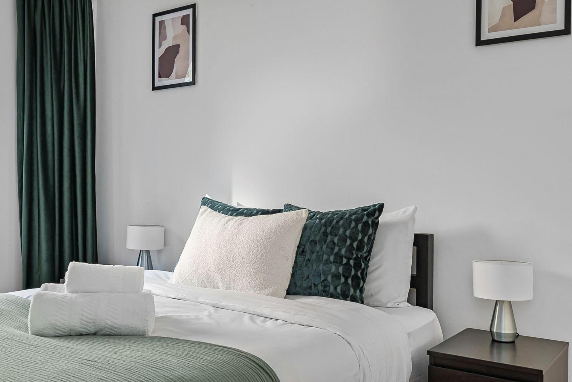 King'S Cross - 2Br With Terrace - Cityapartmentstay London Exterior photo