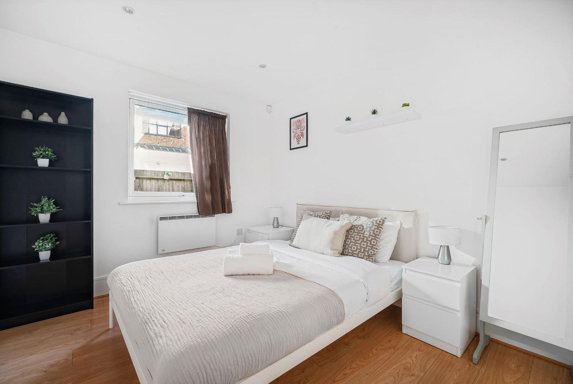 King'S Cross - 2Br With Terrace - Cityapartmentstay London Exterior photo